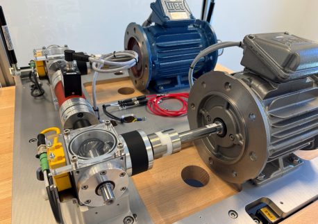 Gear setup test bench